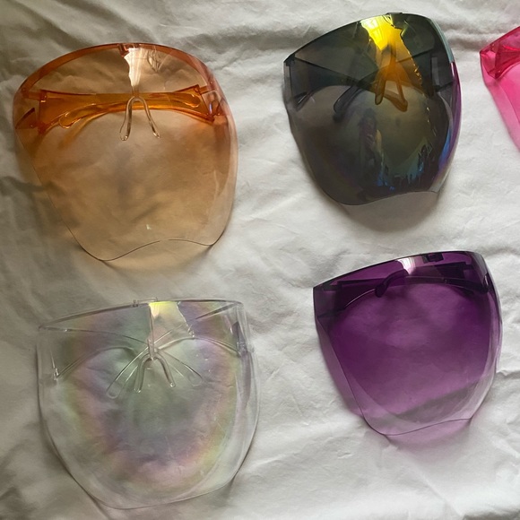 Face shield/visor (multiple) 3 for 30🌸 - Picture 6 of 11